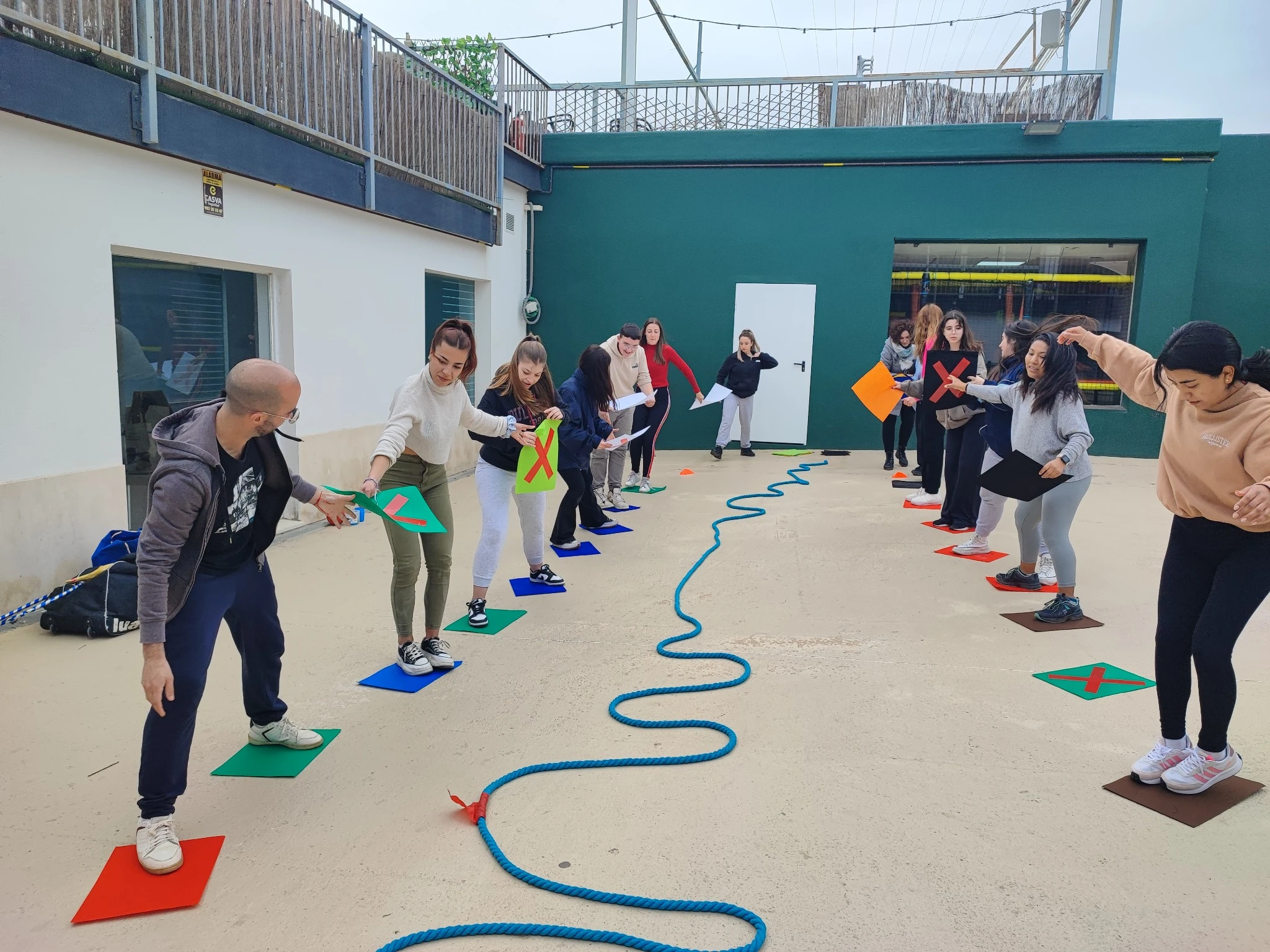 team_building_exterior